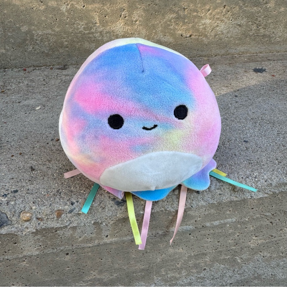 Squishmallows Janet the Jellyfish Plush